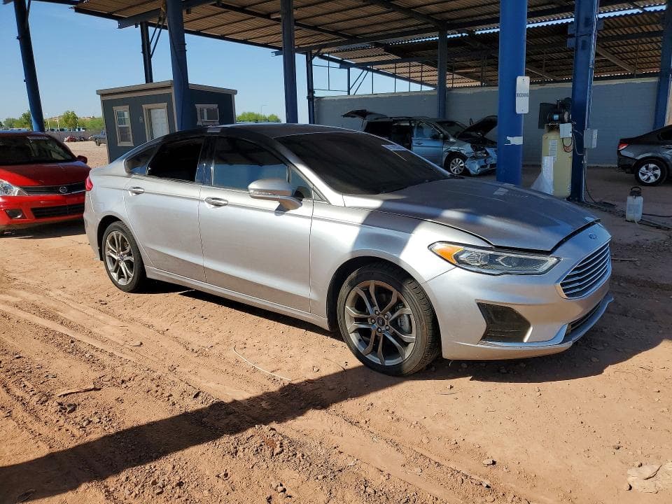 2020 FORD FUSION SEL 4