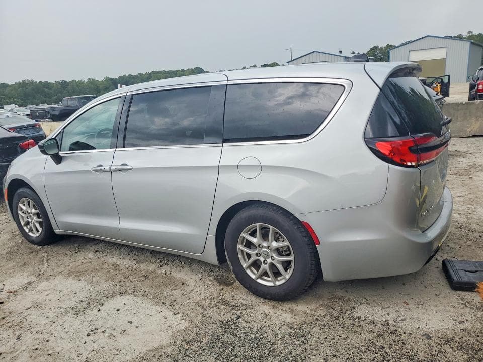 2024 CHRYSLER PACIFICA TOURING L 2