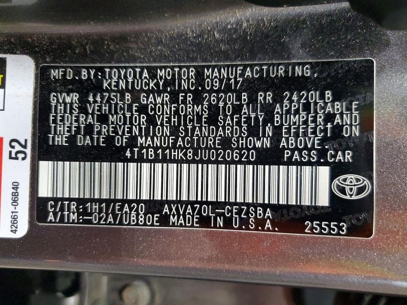 2018 TOYOTA CAMRY SE 12