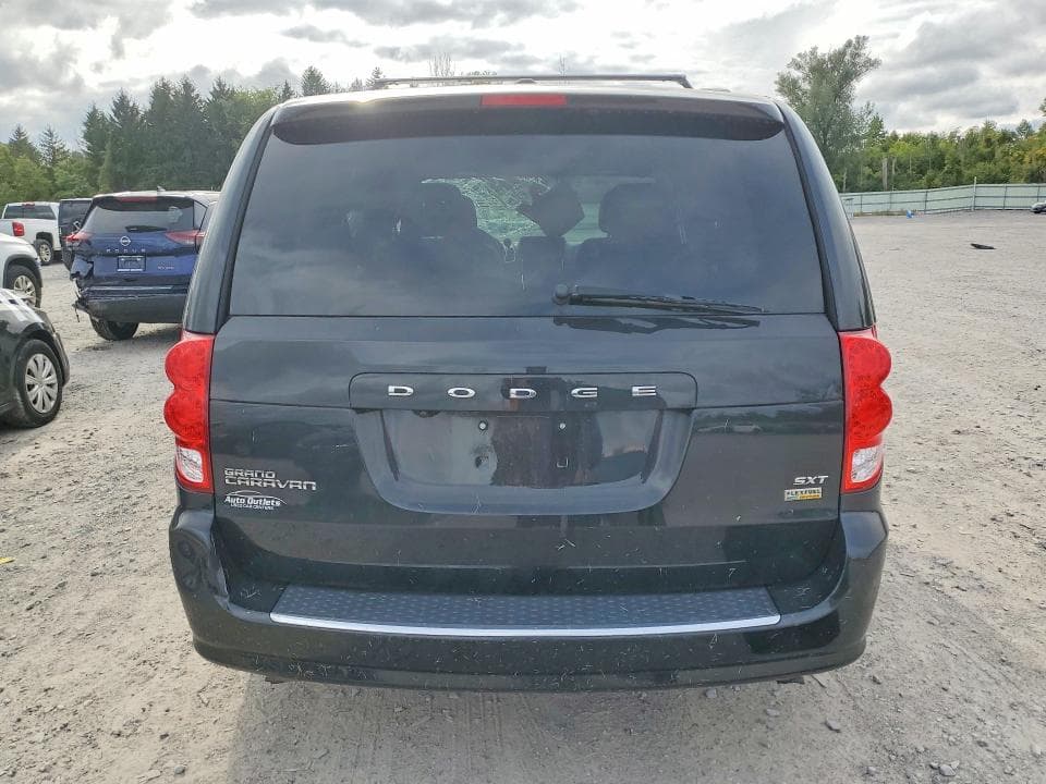 2019 DODGE GRAND CARAVAN SXT 6
