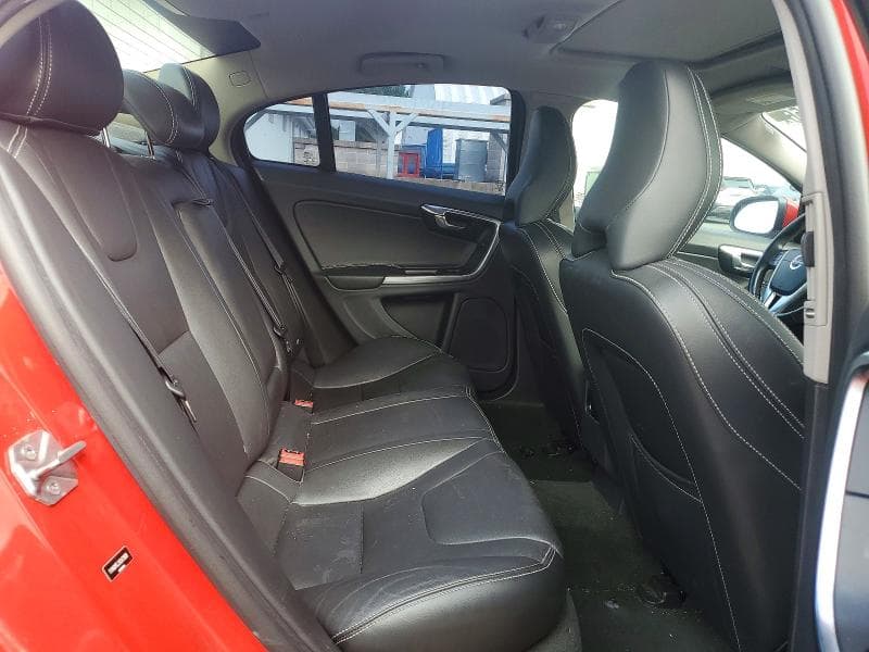 2017 VOLVO S60 DYNAMIC 10