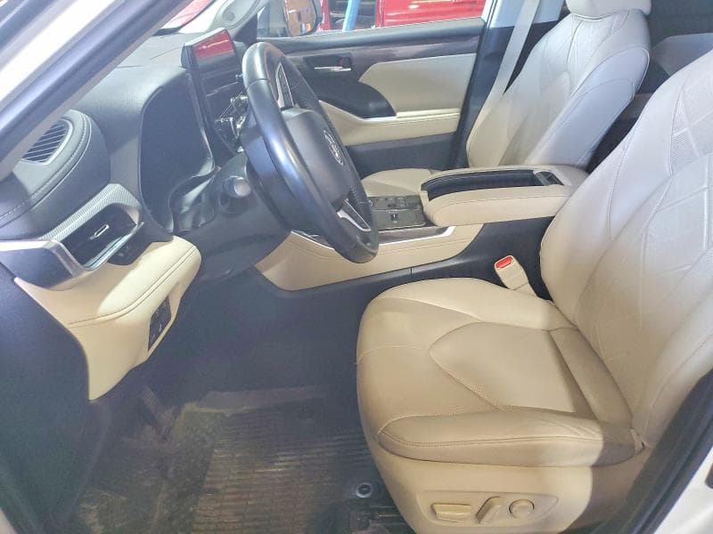 2023 TOYOTA HIGHLANDER HYBRID PLATINUM 7
