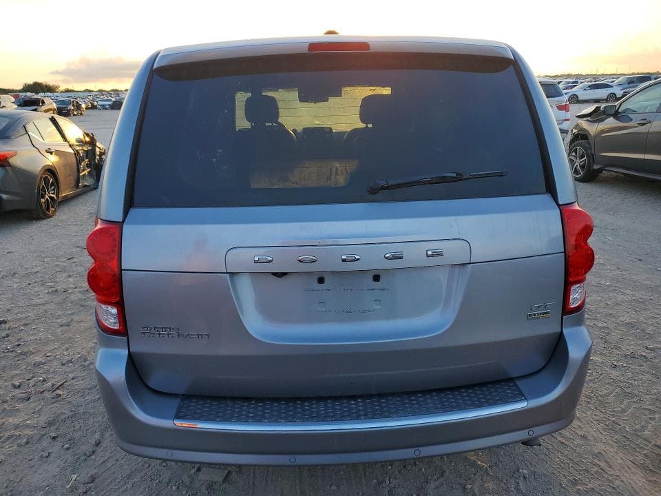 2019 DODGE GRAND CARAVAN GT 6
