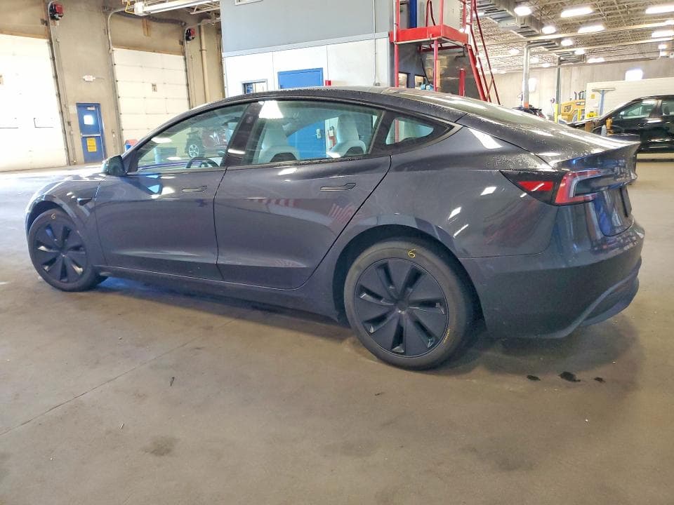 2024 TESLA MODEL 3 2