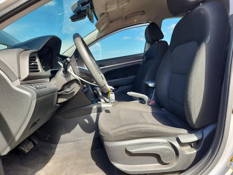 2020 HYUNDAI ELANTRA SEL 7