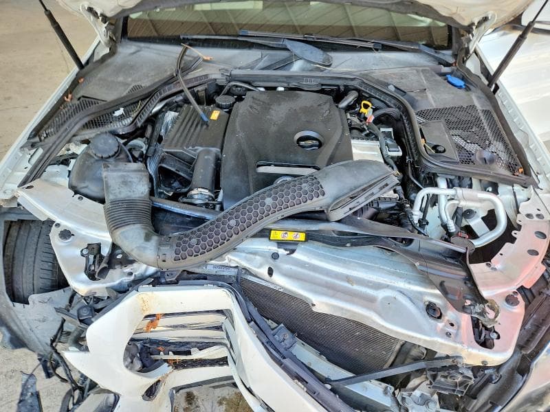 2017 MERCEDES-BENZ C 300 11