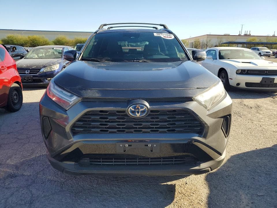 2022 TOYOTA RAV4 SE 5