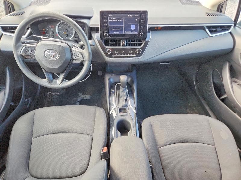 2021 TOYOTA COROLLA LE 8