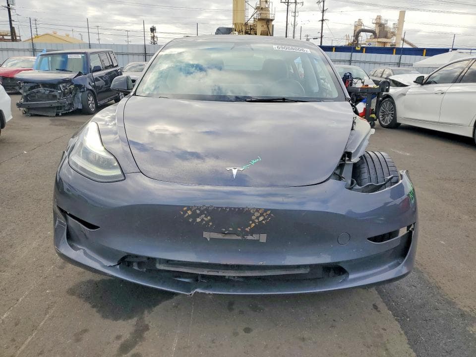 2023 TESLA MODEL 3 5