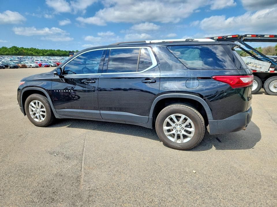 2018 CHEVROLET TRAVERSE LT 2