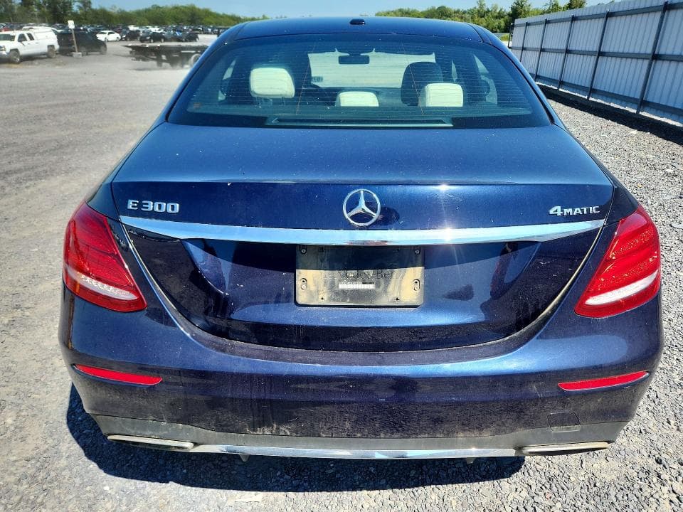 2019 MERCEDES-BENZ E 300 4MATIC 6