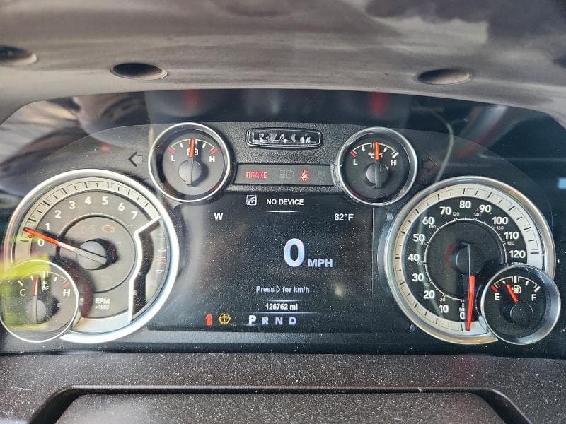 2017 RAM 1500 SLT 9