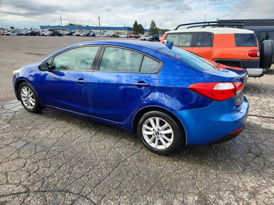 2017 KIA FORTE LX 2