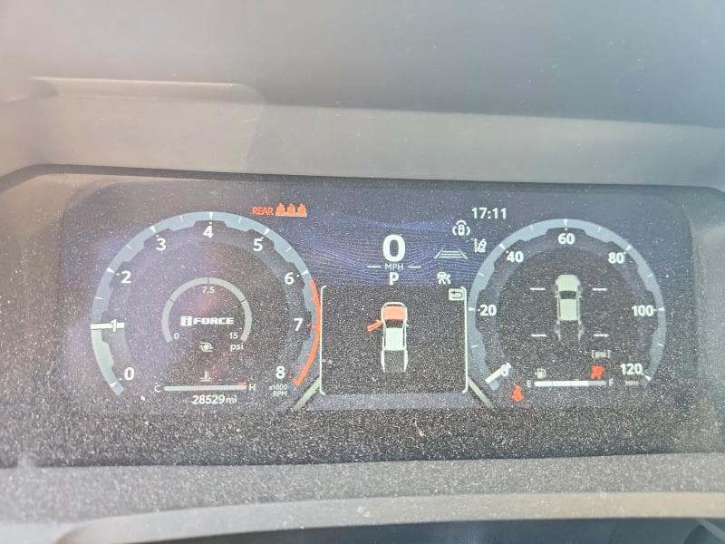 2024 TOYOTA TACOMA TRD OFF-ROAD 9