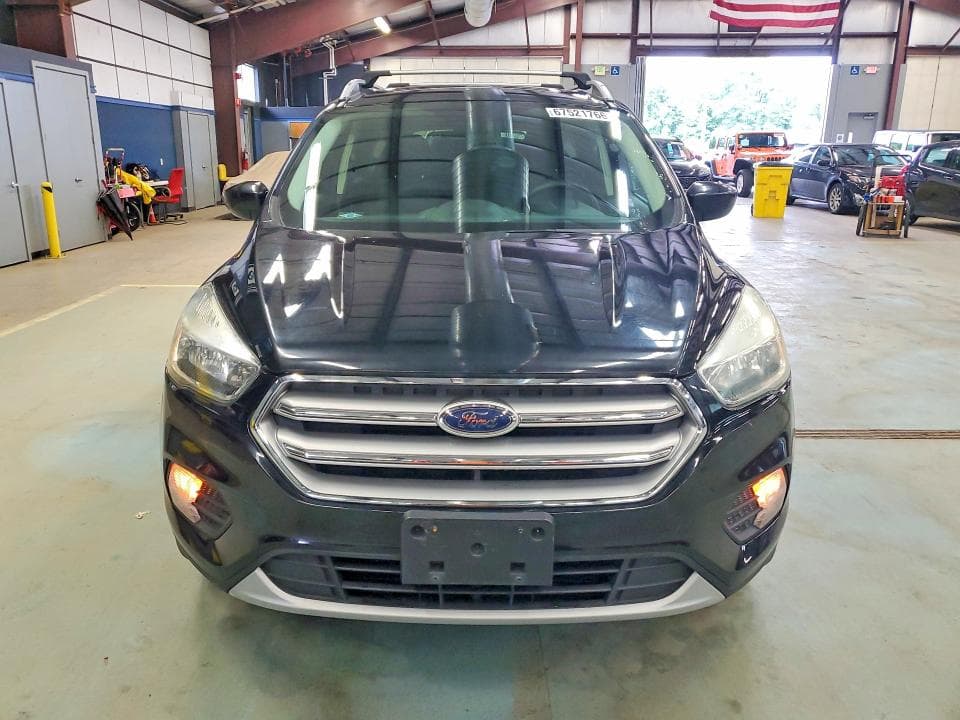 2017 FORD ESCAPE SE 5