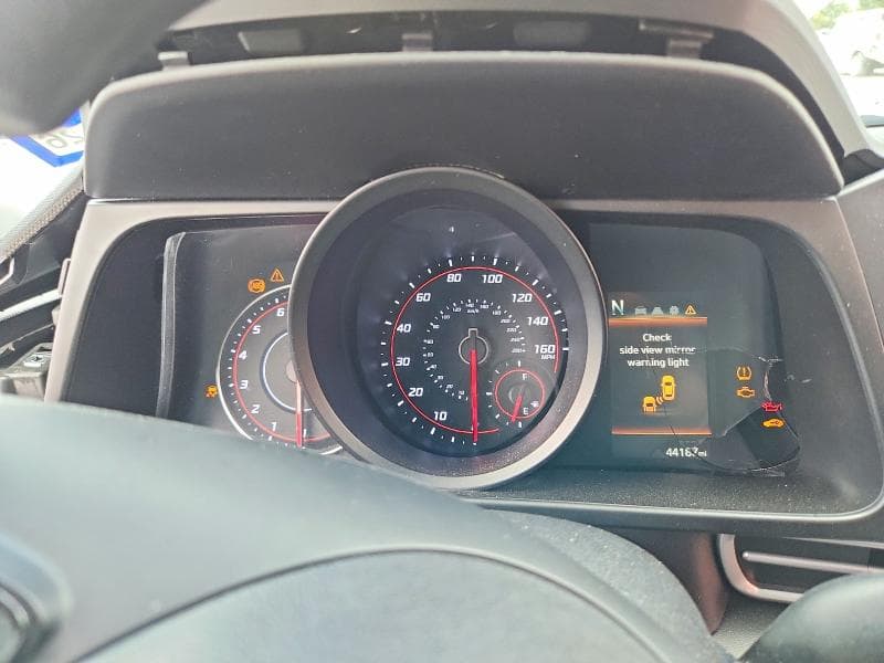 2023 HYUNDAI ELANTRA SEL 9