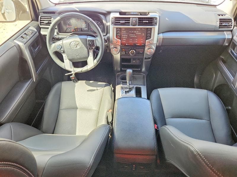 2020 TOYOTA 4RUNNER SR5 PREMIUM 8