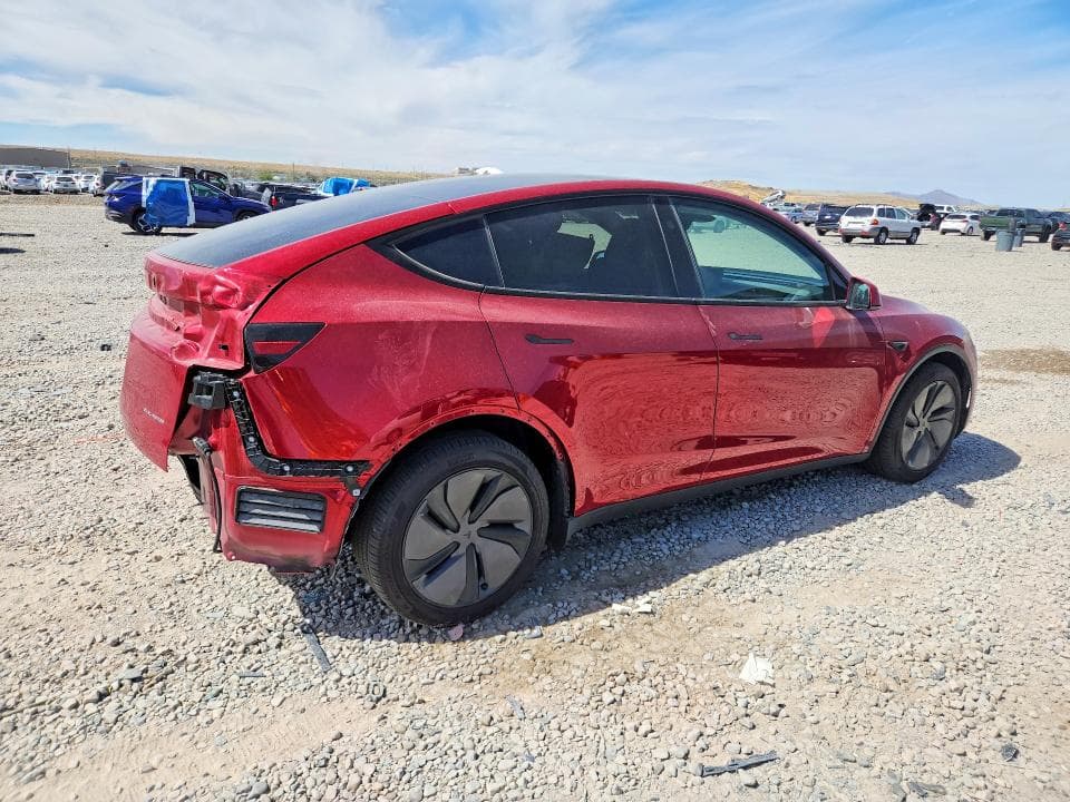 2026 TESLA MODEL Y 3