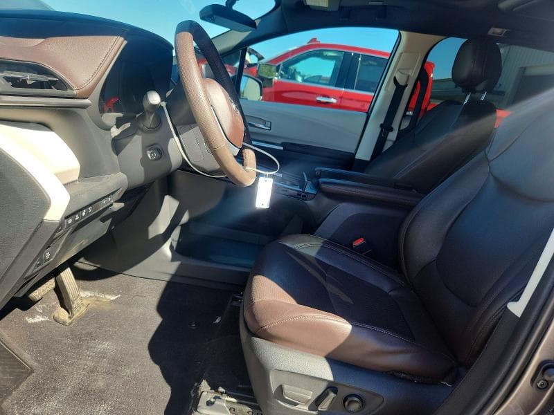2024 TOYOTA SIENNA PLATINUM 7-PASSENGER 7