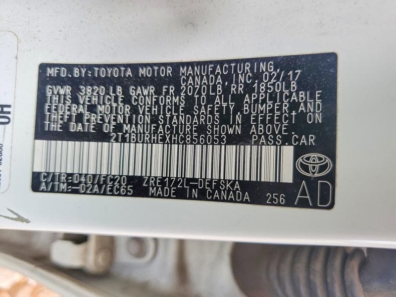 2017 TOYOTA COROLLA SE 12