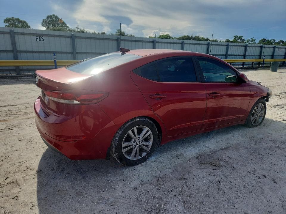 2017 HYUNDAI ELANTRA SE 3