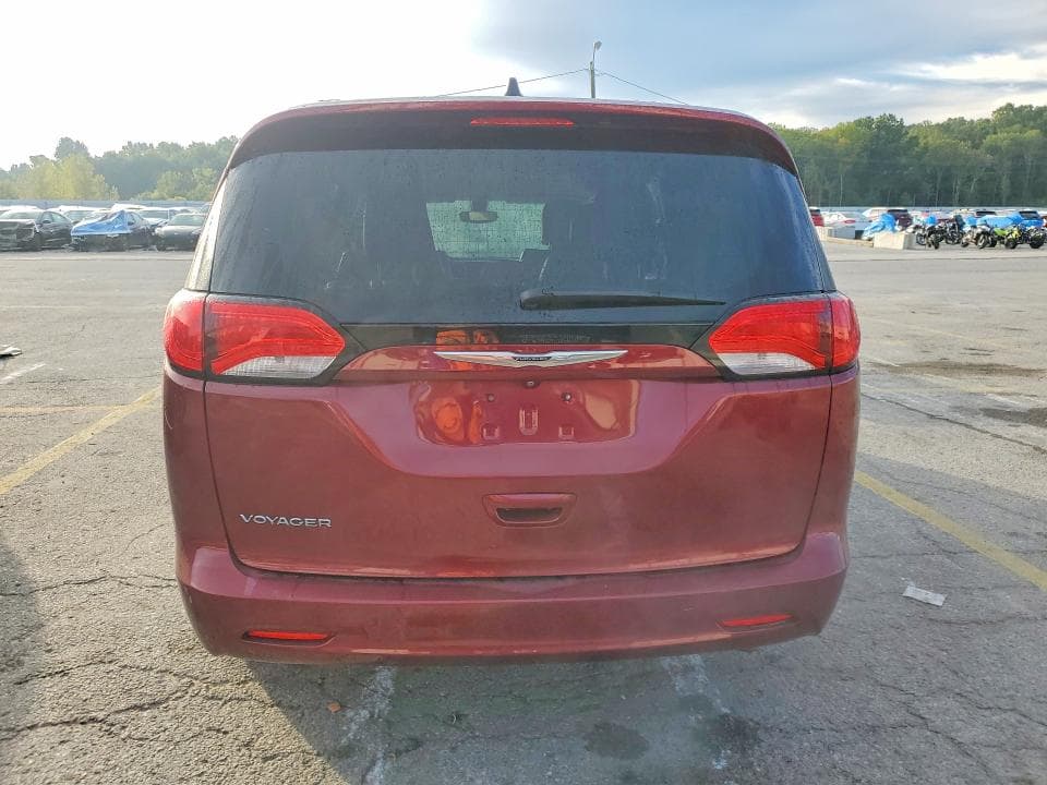 2021 CHRYSLER VOYAGER LXI 6