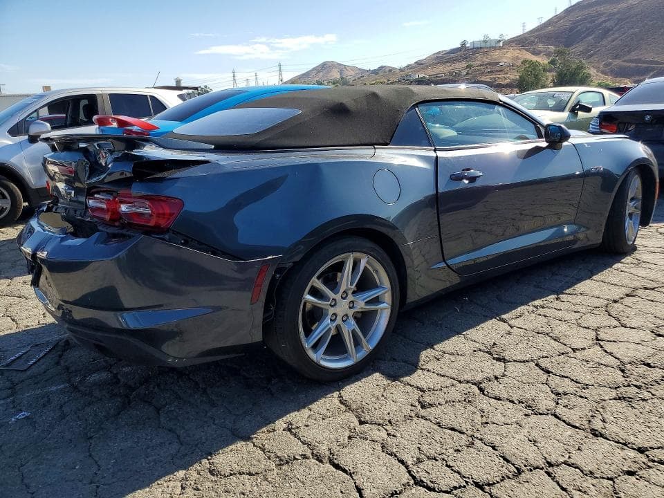 2023 CHEVROLET CAMARO LT1 3