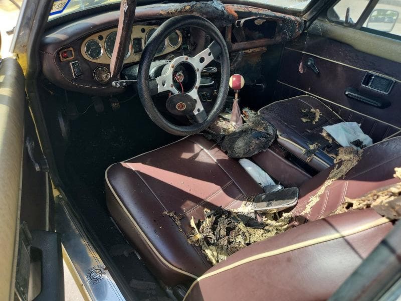1974 MG MGB GT 8