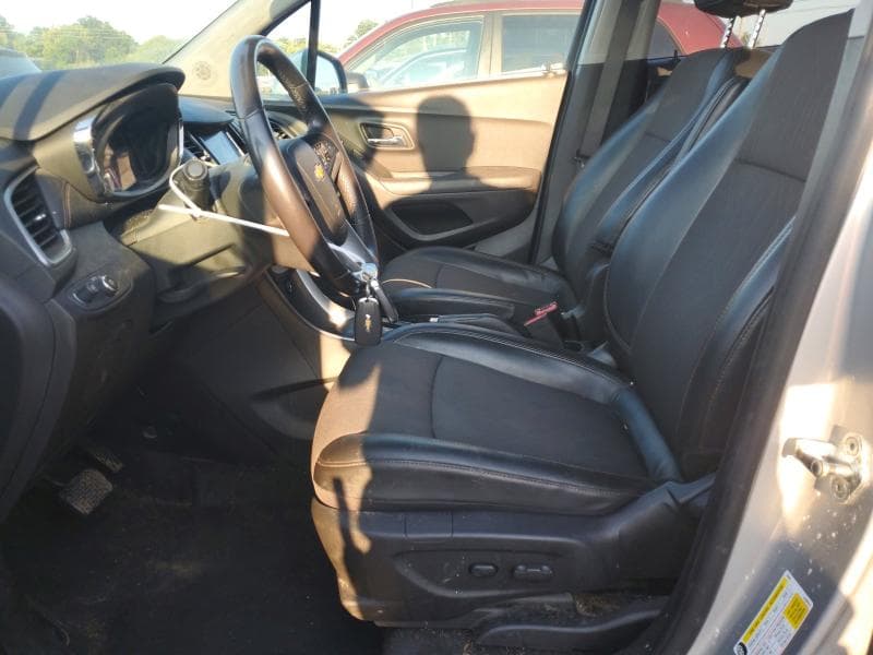 2020 CHEVROLET TRAX 1LT 7