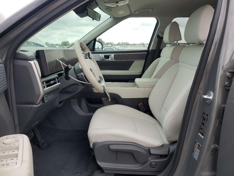 2025 HYUNDAI SANTA FE SE 7