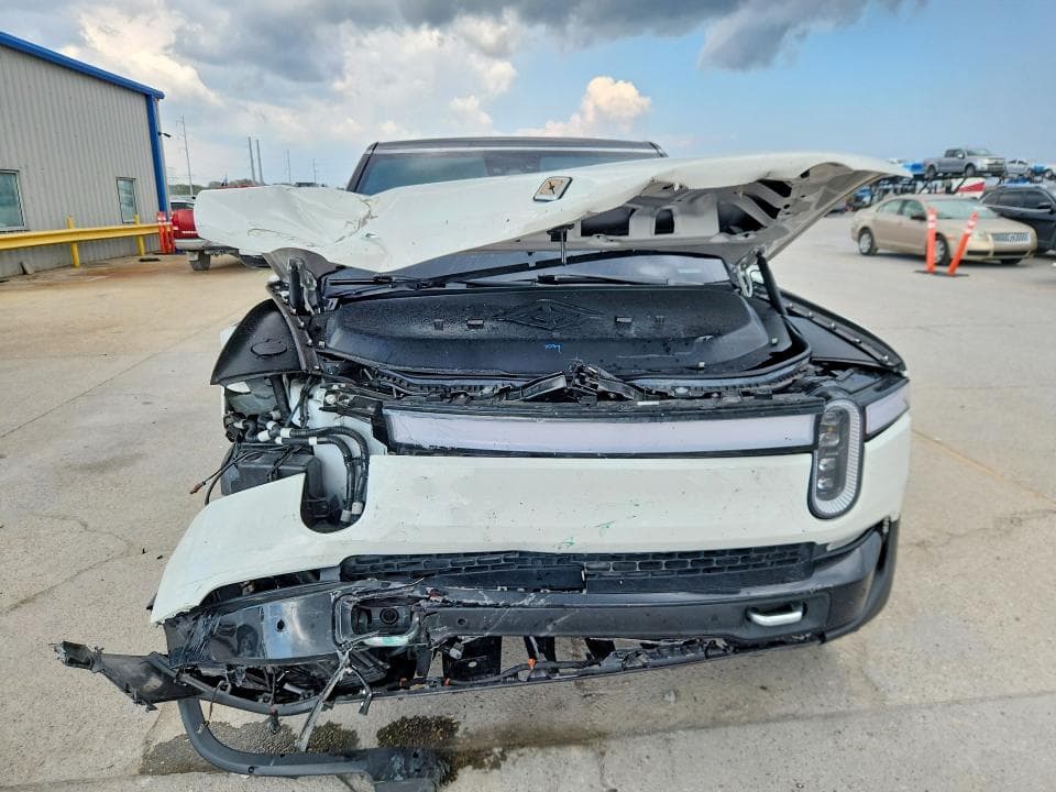 2023 RIVIAN R1S LAUNCH EDITION 5