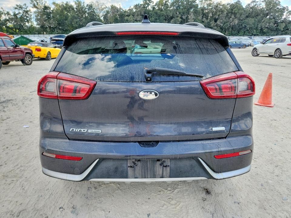 2018 KIA NIRO EX 6