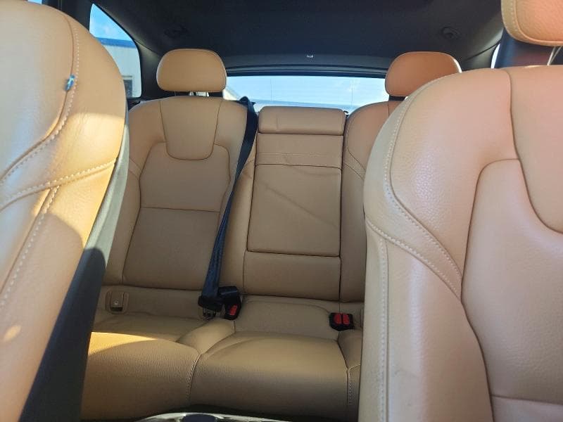 2018 VOLVO XC60 T6 10