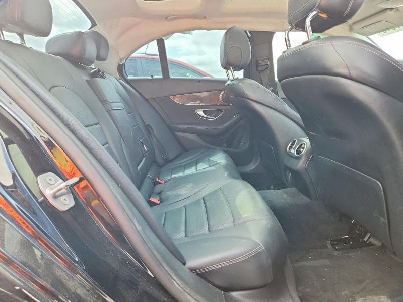 2017 MERCEDES-BENZ C 300 10