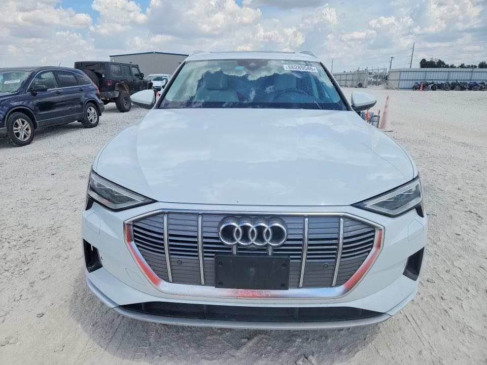 2019 AUDI E-TRON PREMIUM PLUS 5