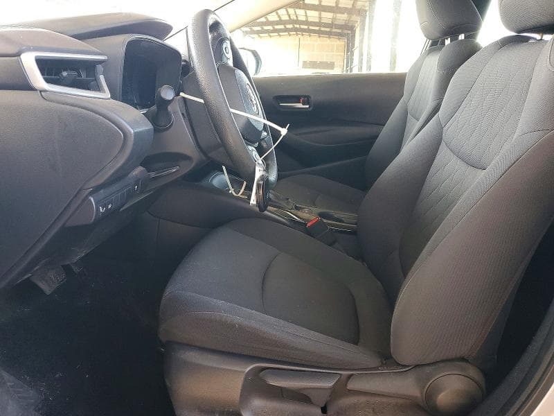 2020 TOYOTA COROLLA LE 7