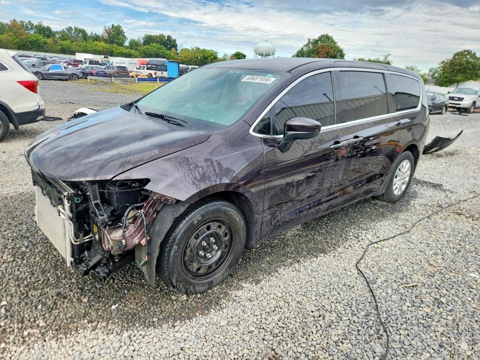 2018 CHRYSLER PACIFICA L - 1