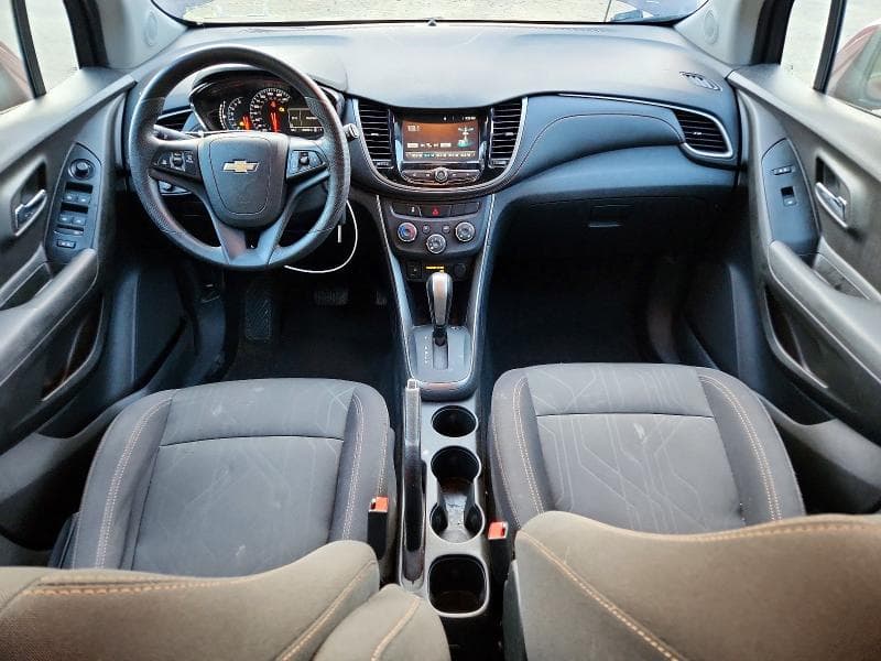 2017 CHEVROLET TRAX 1LT 8
