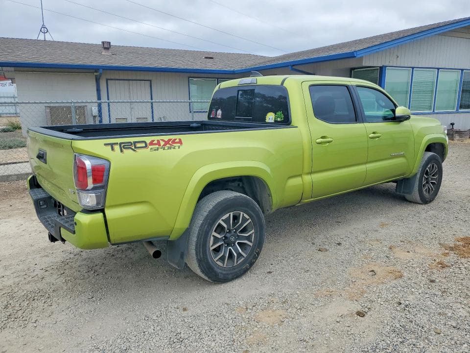 2023 TOYOTA TACOMA TRD SPORT 3