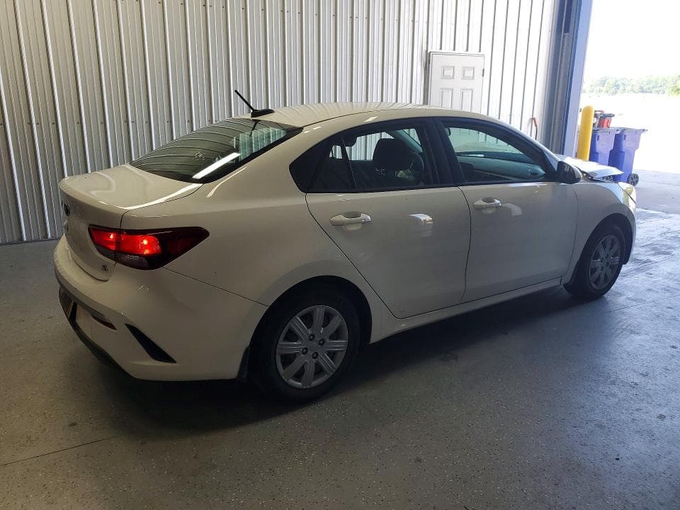 2021 KIA RIO S 3