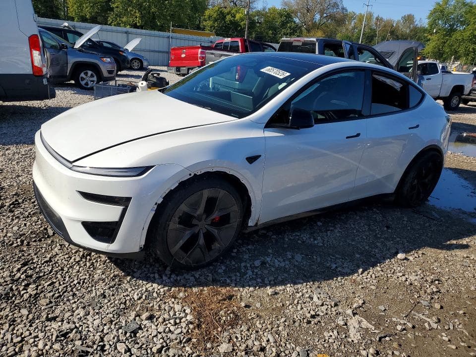 2026 TESLA MODEL Y