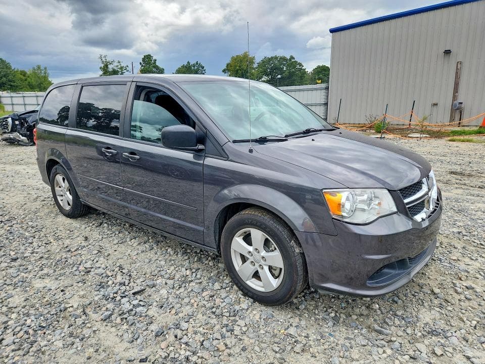 2017 DODGE GRAND CARAVAN SE 4