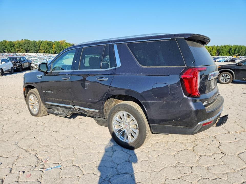 2024 GMC YUKON SLT 2