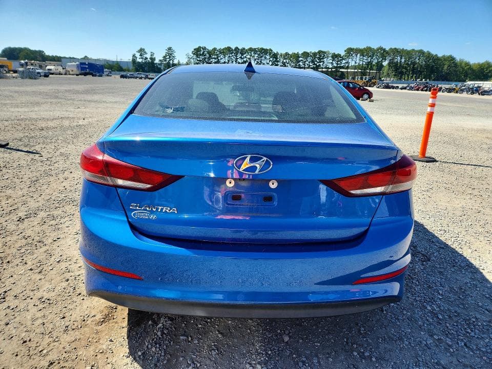 2017 HYUNDAI ELANTRA SE 6