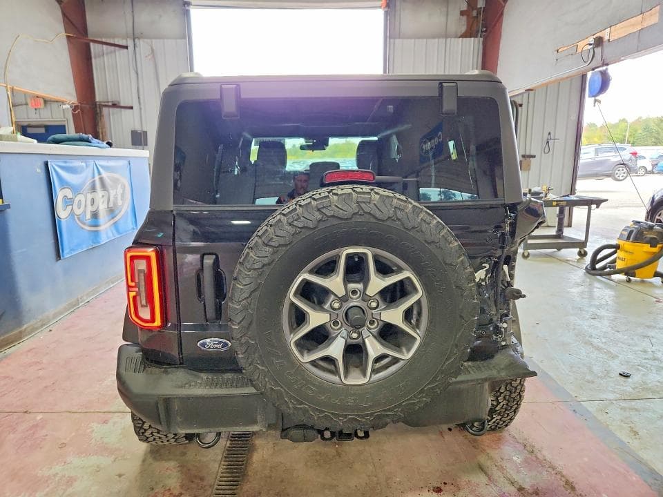 2023 FORD BRONCO BASE 6