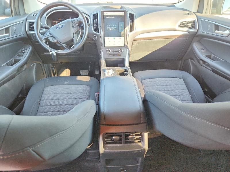 2021 FORD EDGE SE 8