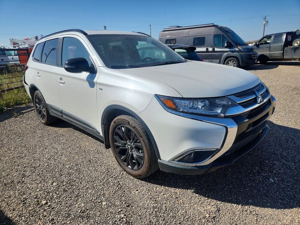 2018 MITSUBISHI OUTLANDER SE 4