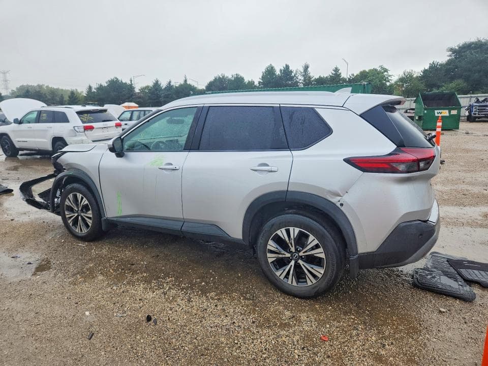 2022 NISSAN ROGUE SV 2