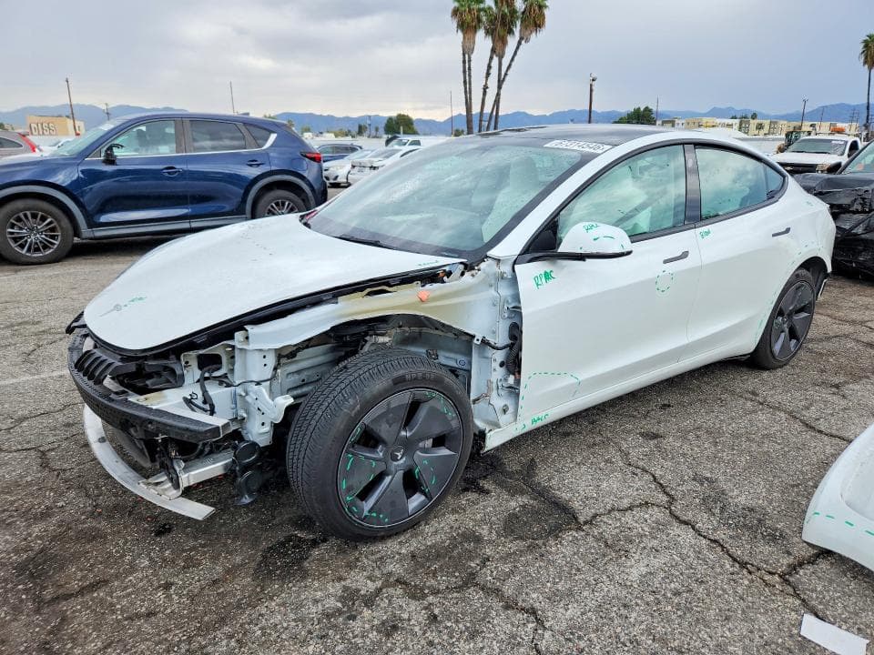 2022 TESLA MODEL 3 - 1