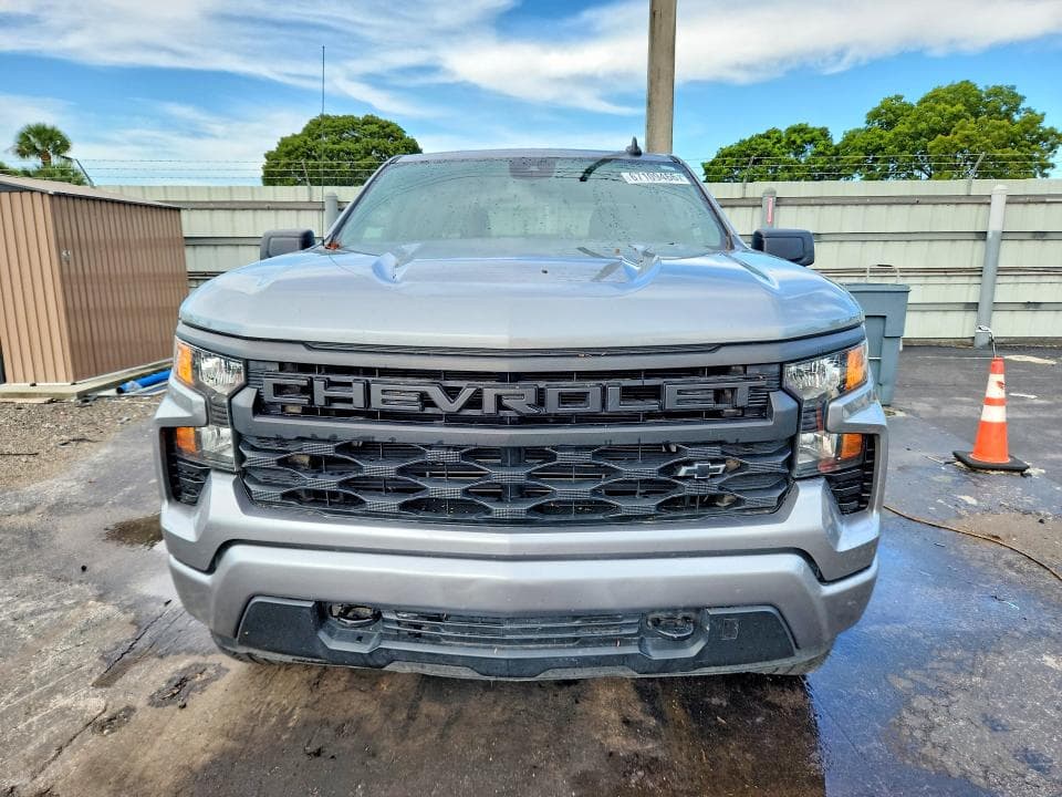 2023 CHEVROLET SILVERADO C1500 CUSTOM 5